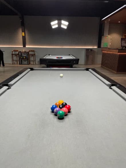Harsa tables and cues